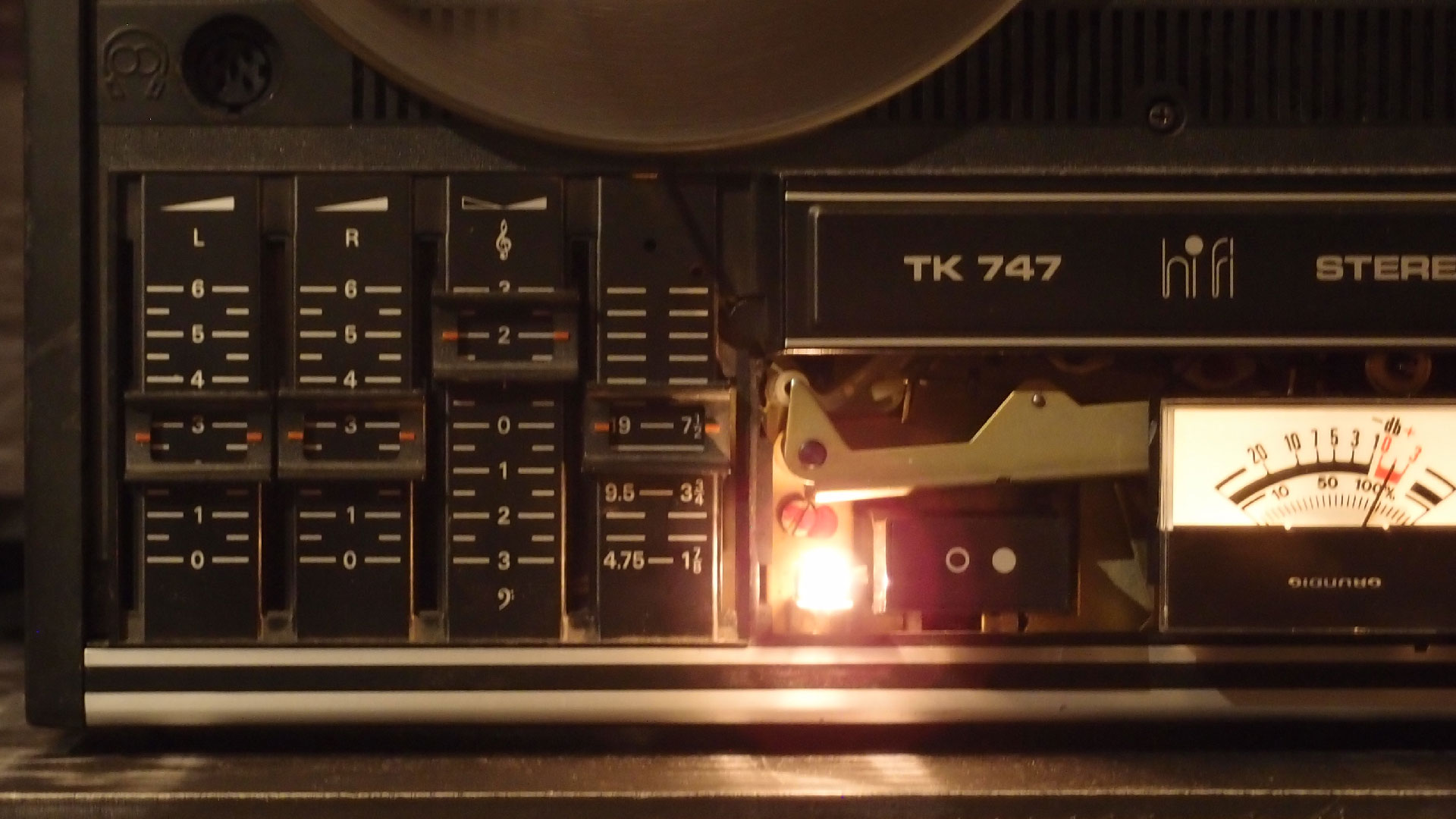 2023-12-14 Ame Zek's 'Unfinished sense of time' (Tape Mix und Tape Echo Mix 2)